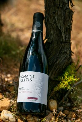 Bouteille du domaine des Celtis, assemblage de Syrah et Grenache